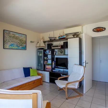 La Galaxie By Interhome * Le Lavandou